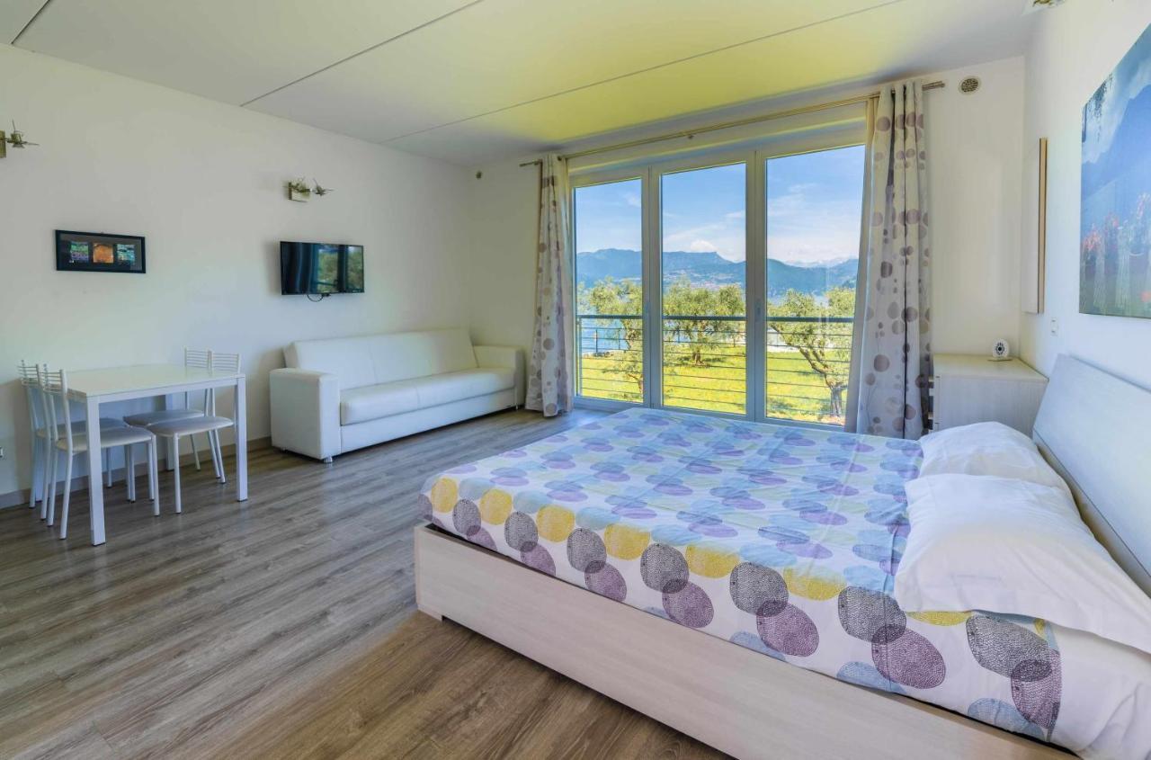 Direttamente Al Lago Apartments Marone Luaran gambar