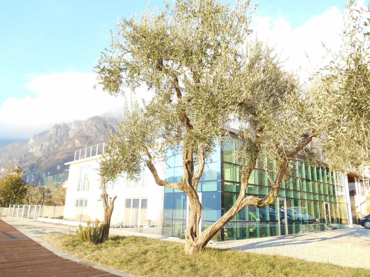 Direttamente Al Lago Apartments Marone Luaran gambar