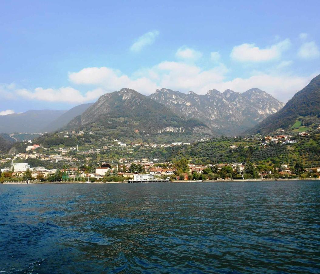 Direttamente Al Lago Apartments Marone Luaran gambar