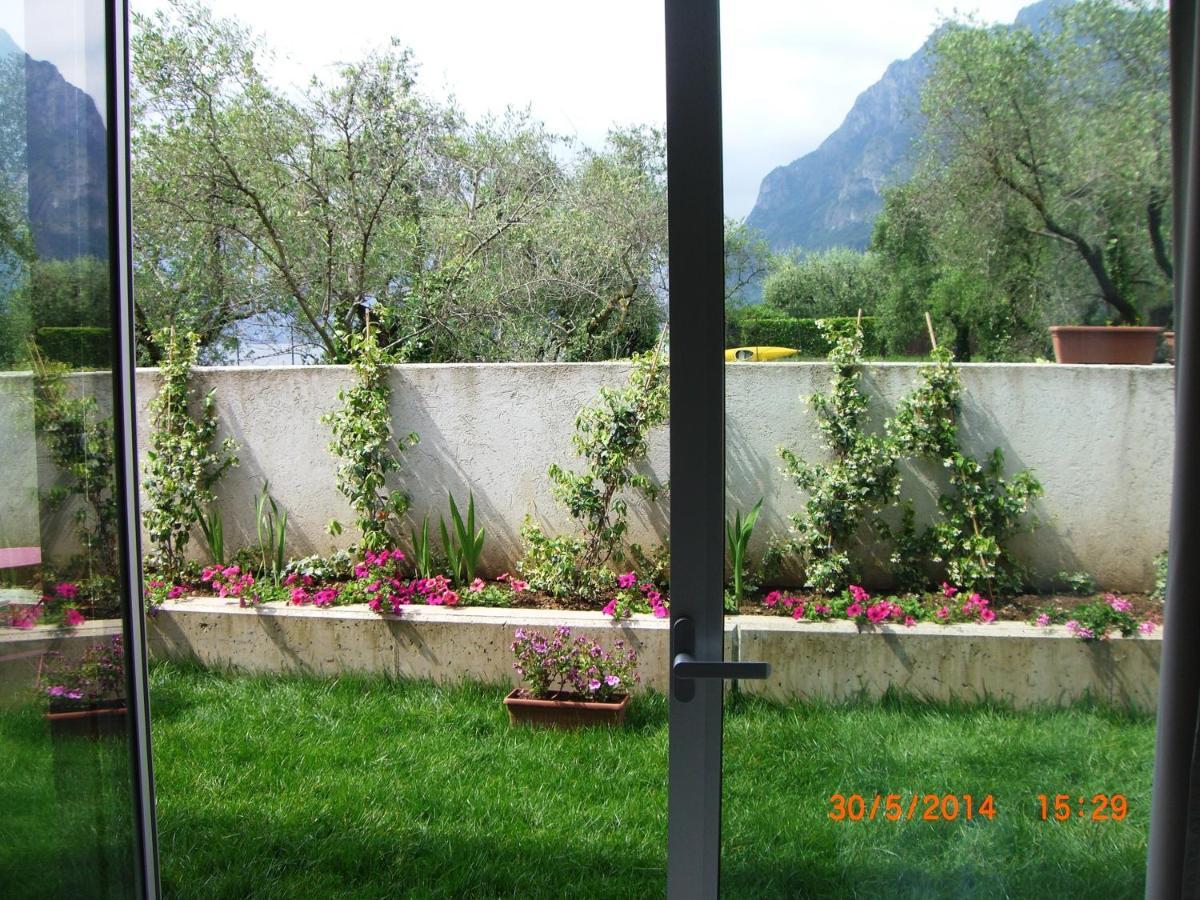 Direttamente Al Lago Apartments Marone Luaran gambar
