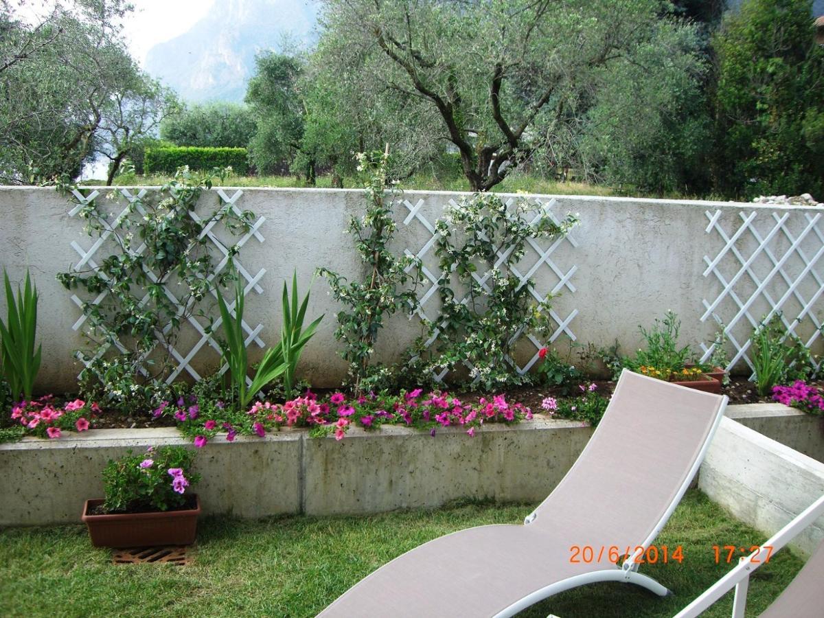 Direttamente Al Lago Apartments Marone Luaran gambar
