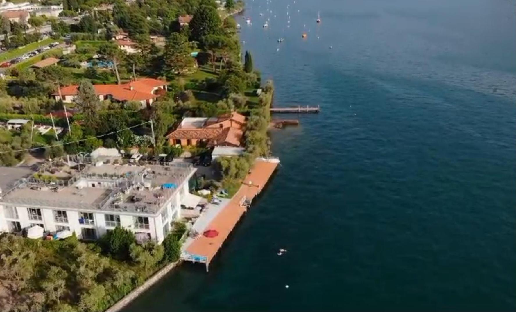 Direttamente Al Lago Apartments Marone Luaran gambar